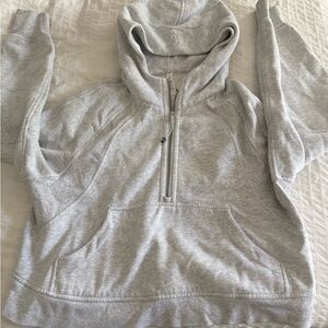 LULULEMON SCUBA HOODIE - M/L